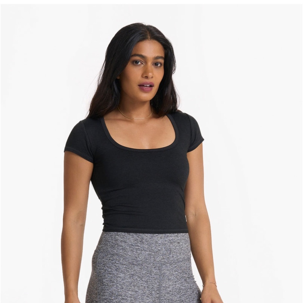 Halo crop  - black heather
